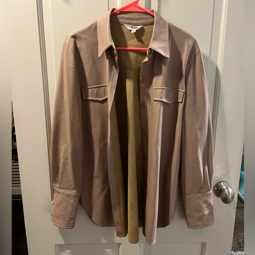 Steve Madden- BB Dakota Blush/Tan Button-Up Shirt/Jacket with Quilted Details
